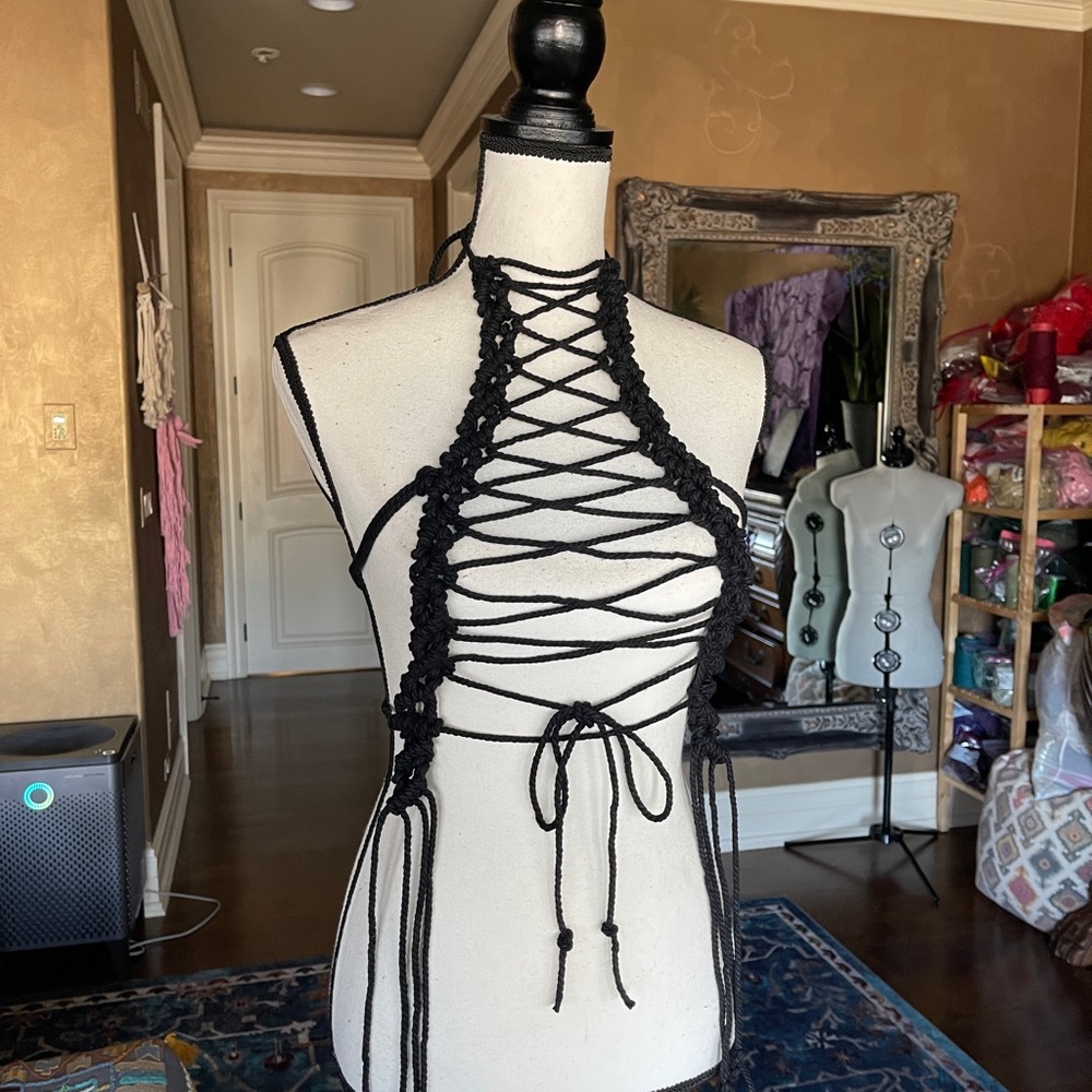 Handmade Macramé Corset Top - Picture 5 of 11